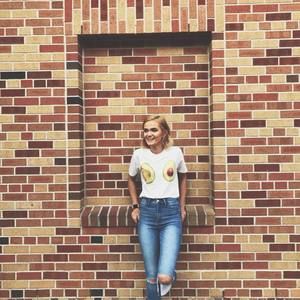 Meet your Posher, Katie